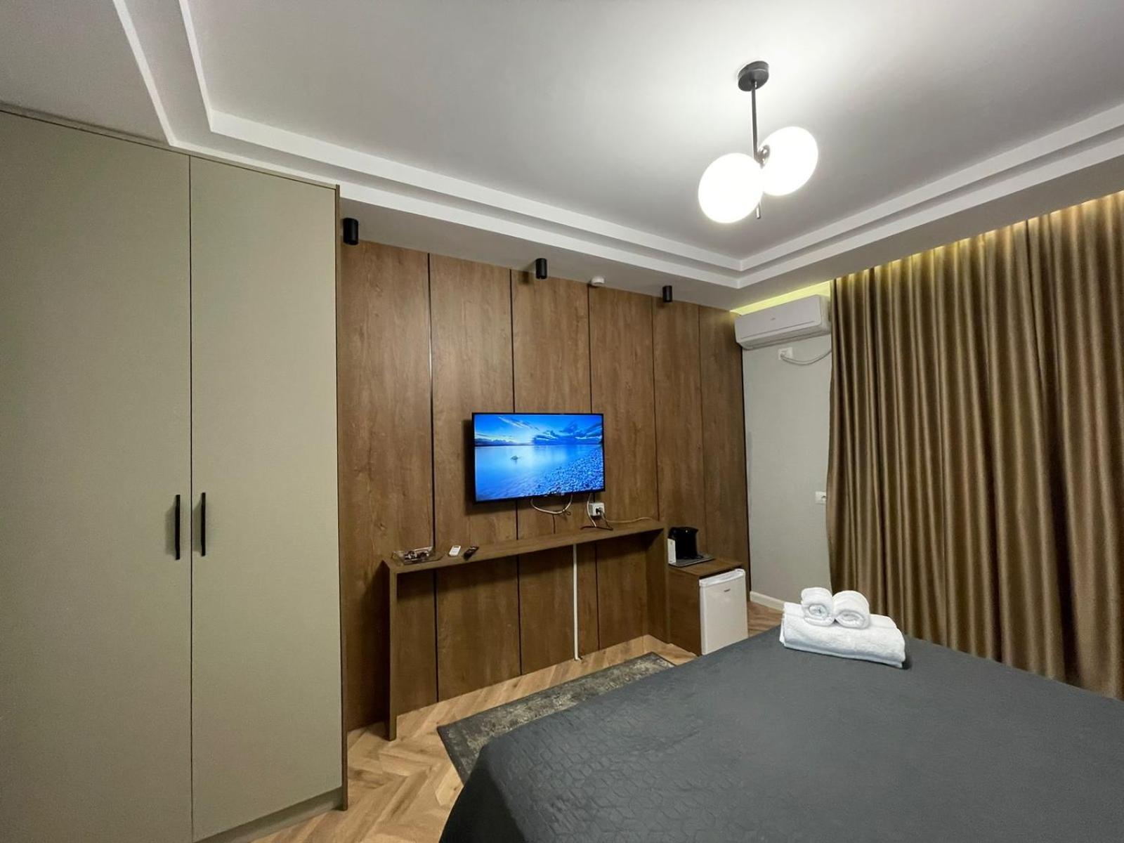 Your Apart Hotel Tirana Exterior foto