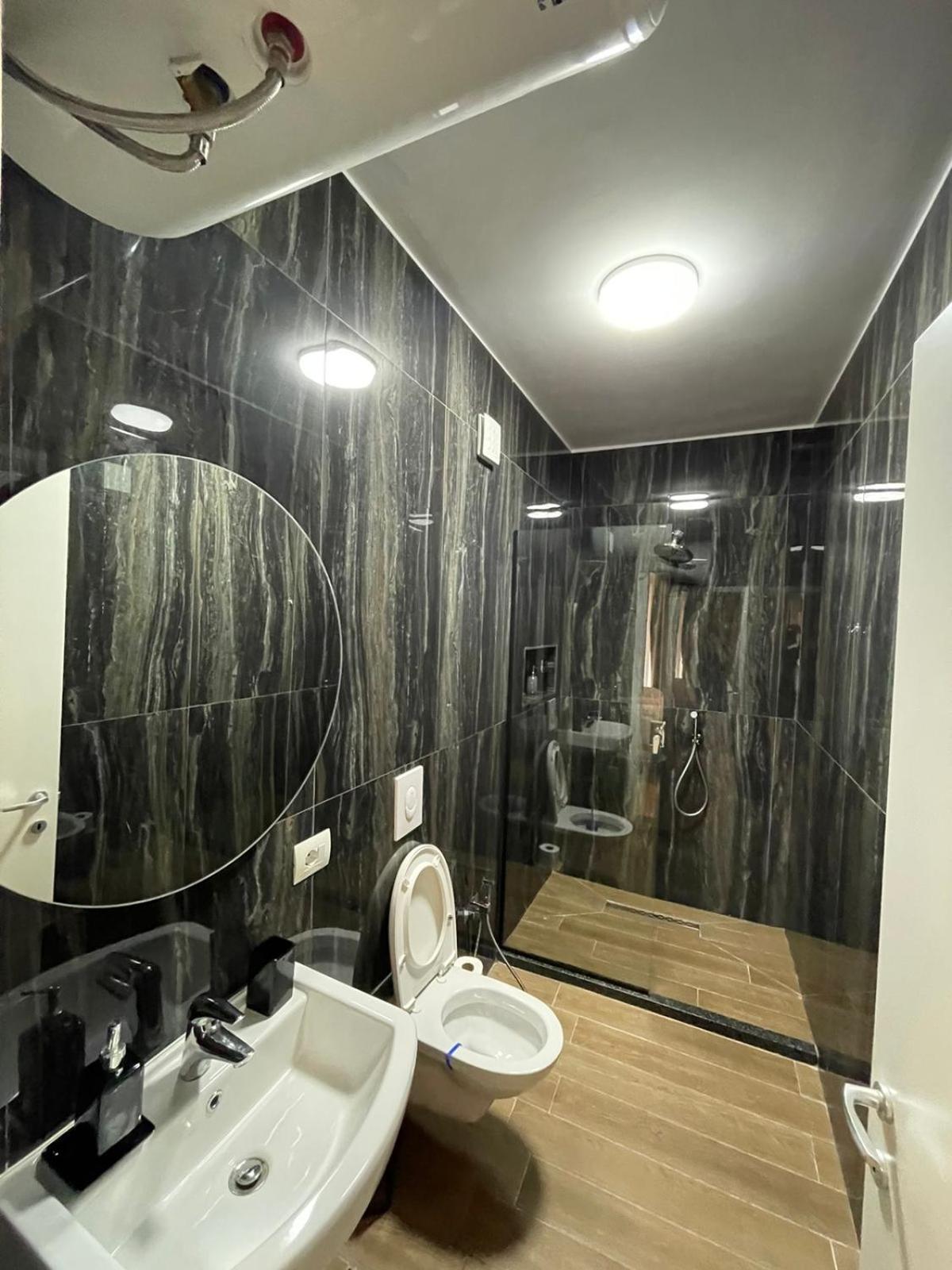 Your Apart Hotel Tirana Exterior foto