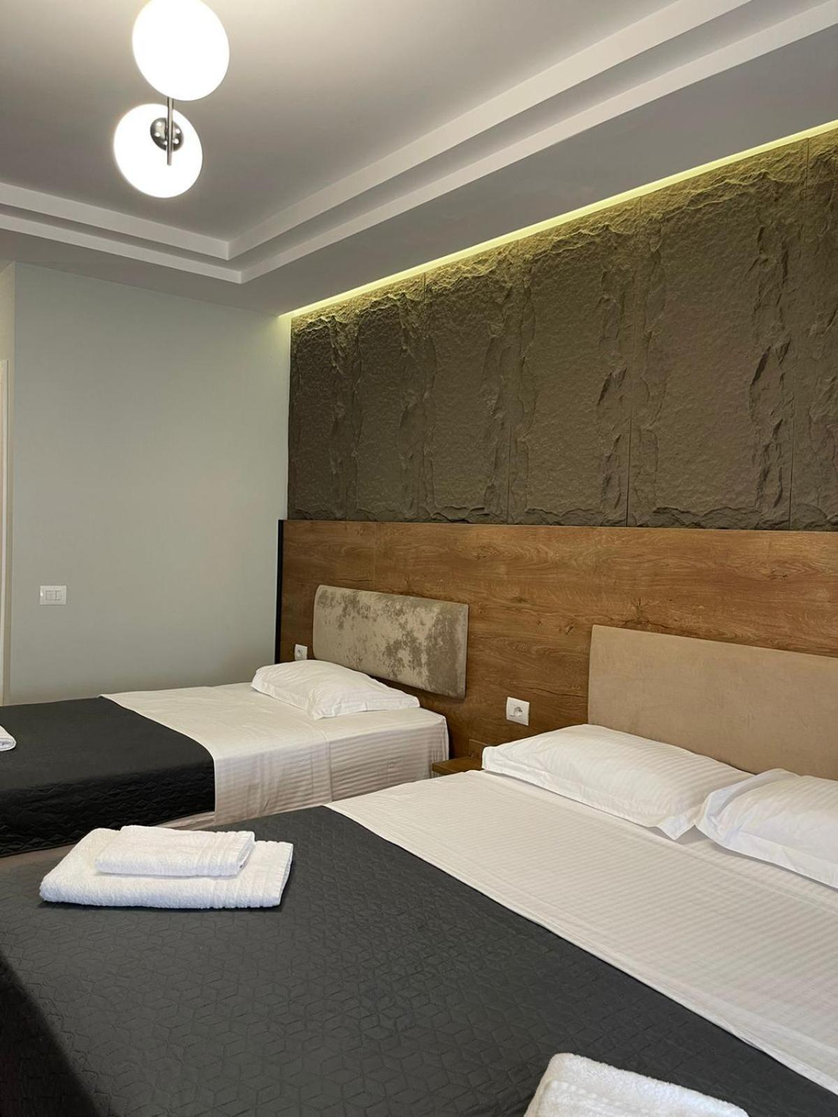 Your Apart Hotel Tirana Exterior foto
